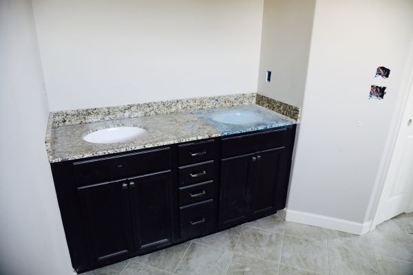 Granite Bathroom Remodeling in Arlington